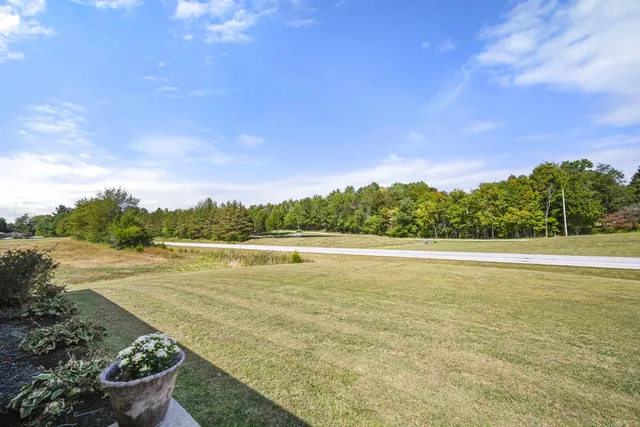 $439,900 | 1400 Highway 129, Versailles, IN 47042