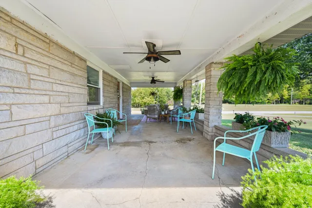 $439,900 | 1400 Highway 129, Versailles, IN 47042