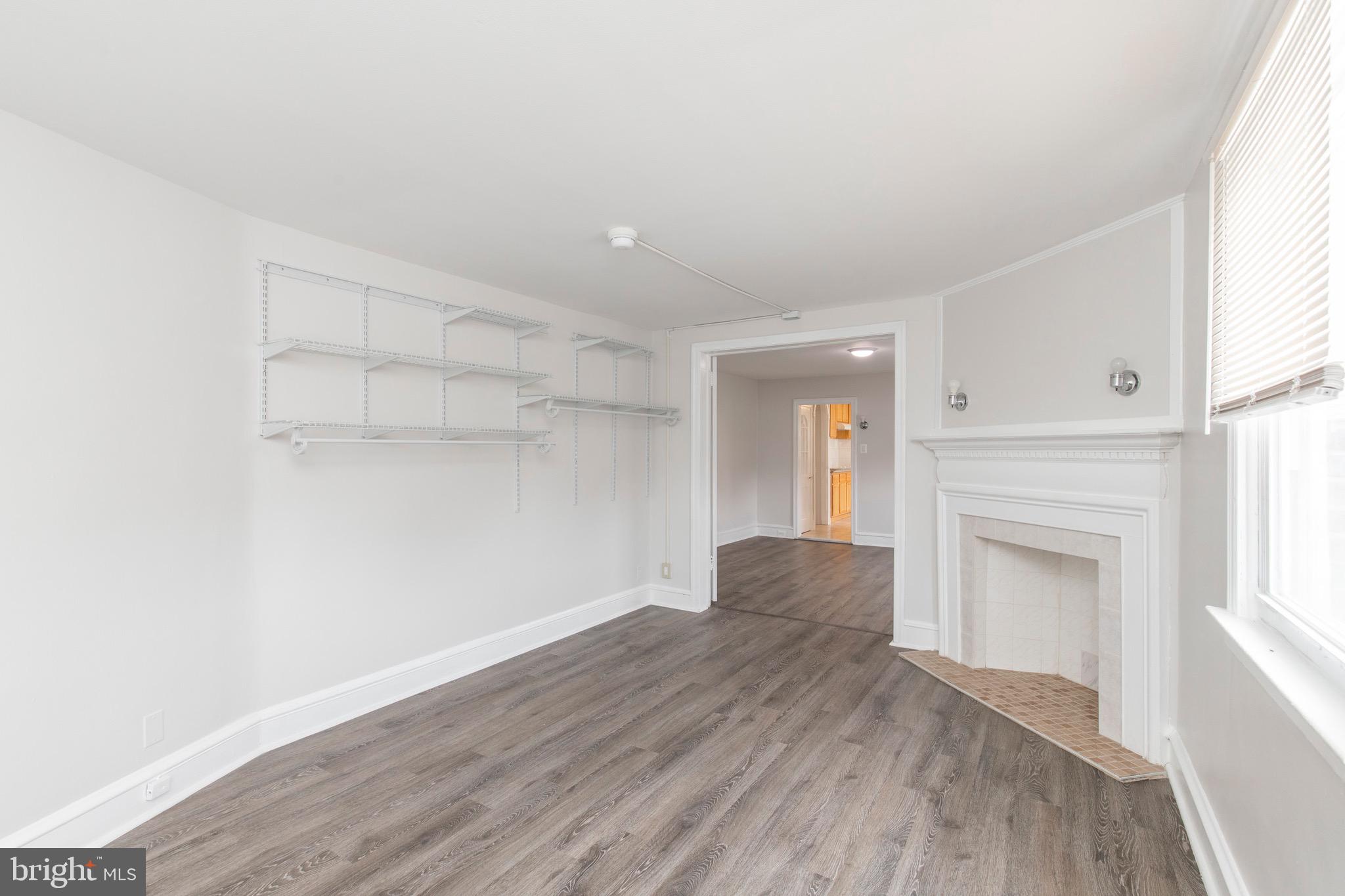 29 Springton Road Upper Darby, PA 19082 - Photo 10 of 43