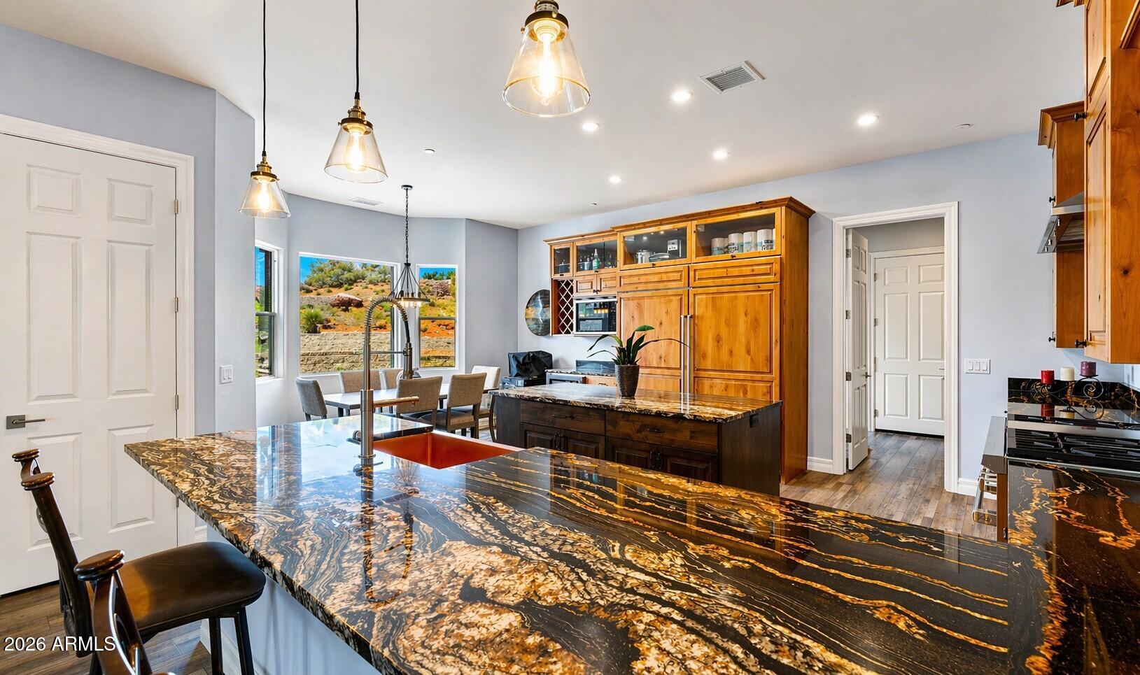 10 Ho Hum Circle Sedona, AZ 86351 - Photo 9 of 45 Dripping with Richness and quality