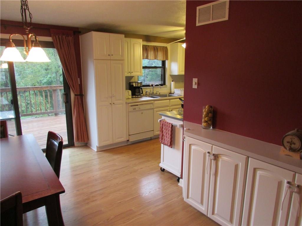 2013 Clearfork Road Bridgeville, PA 15017 - Photo 10 of 23 Gallery Image 10