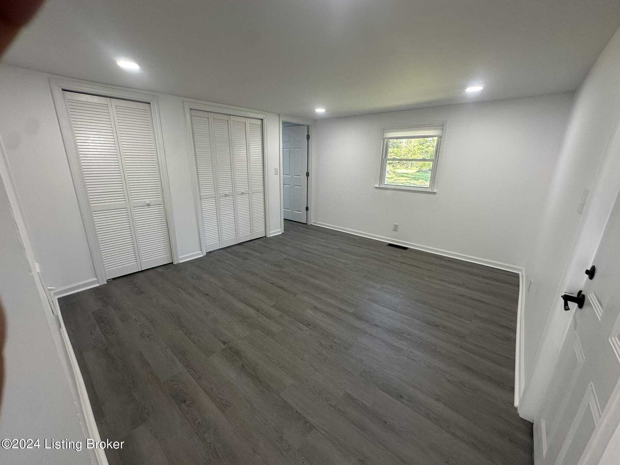 2423 Donna Road Louisville, KY 40216 - Photo 6 of 9 Bedroom 2