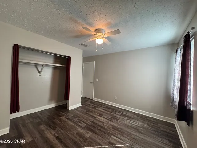 $1,200 | 2507 West 10th Street, Unit B, Panama City, FL 32401