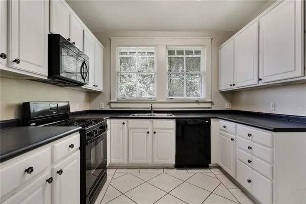 $2,490 | 5519 South Liberty Street, New Orleans, LA 70115