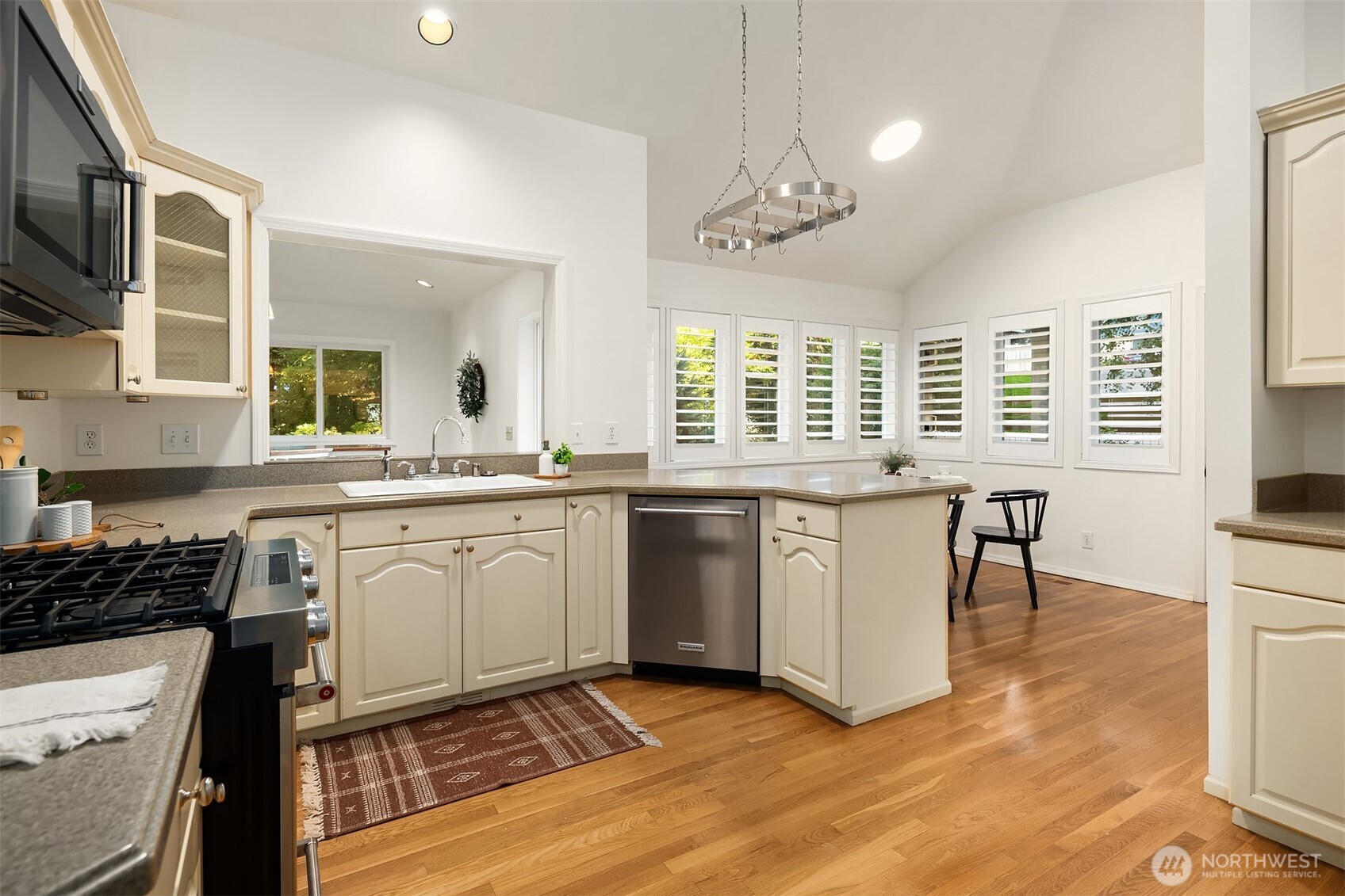 4804 Fir Tree Way Bellingham, WA 98229 - Photo 16 of 40 Gallery Image 16