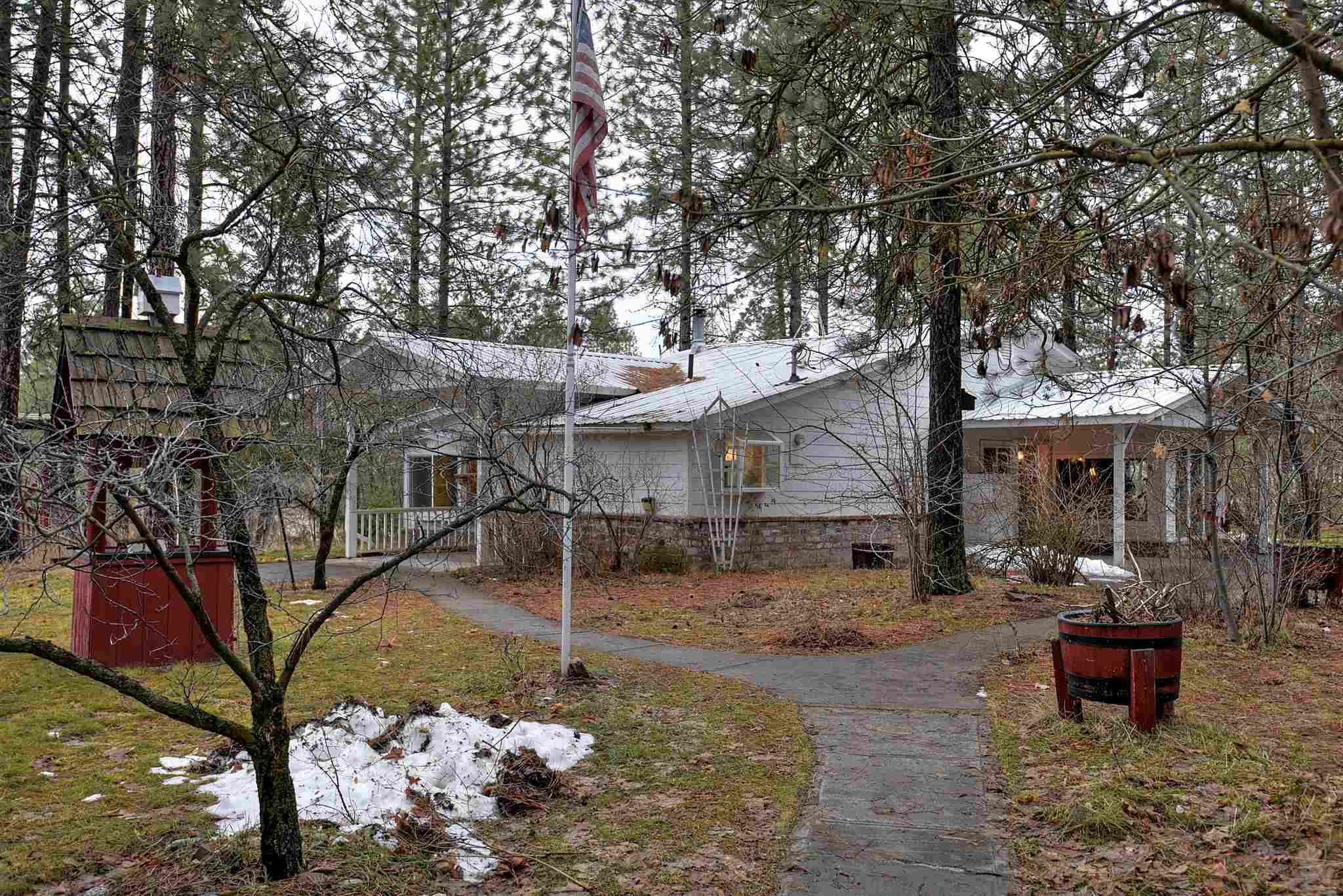 27614 West Long Lake Road Ford, WA 99013 - Photo 20 of 35