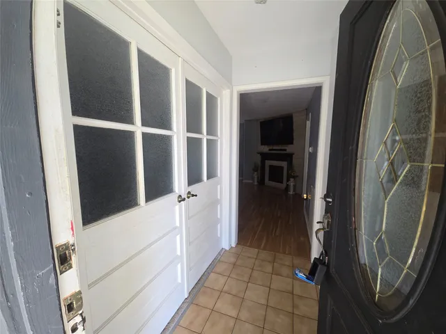 $224,999 | 1045 Vine Drive, Angleton, TX 77515