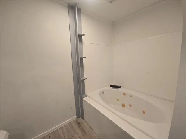 $239,999 | 1045 Vine Drive, Angleton, TX 77515