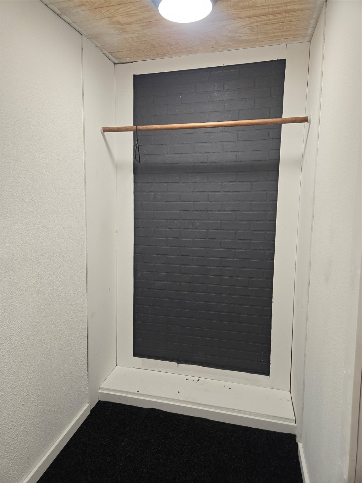 1045 Vine Drive Angleton, TX 77515 - Photo 18 of 42