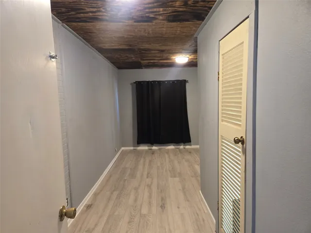 $239,999 | 1045 Vine Drive, Angleton, TX 77515