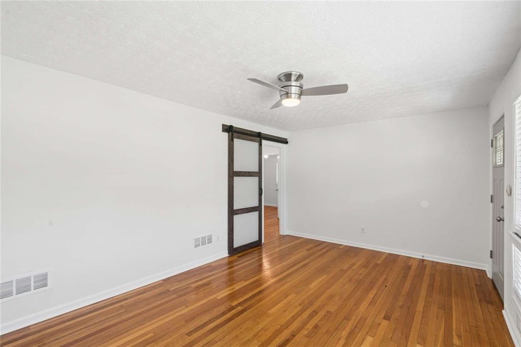 3296 Betty Circle Decatur, GA 30032 - Photo 7 of 37