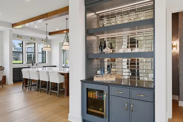 $2,375,000 | 16542 46th Place North, Plymouth, MN 55446