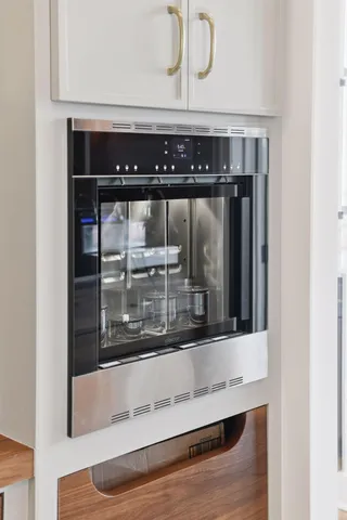 $2,375,000 | 16542 46th Place North, Plymouth, MN 55446