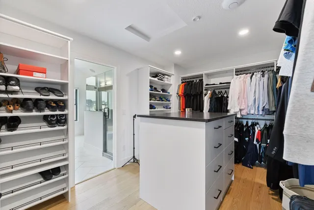 $2,375,000 | 16542 46th Place North, Plymouth, MN 55446