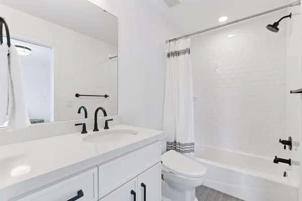 $2,375,000 | 16542 46th Place North, Plymouth, MN 55446