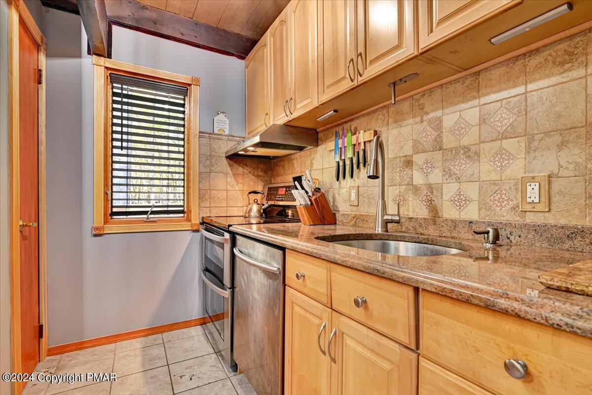 3567 High Crest Road Canadensis, PA 18325 - Photo 20 of 62 a kitchen with a sink and cabinets