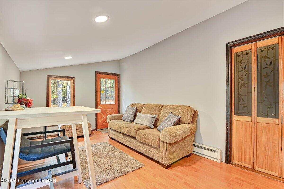 3567 High Crest Road Canadensis, PA 18325 - Photo 25 of 62 Family Room