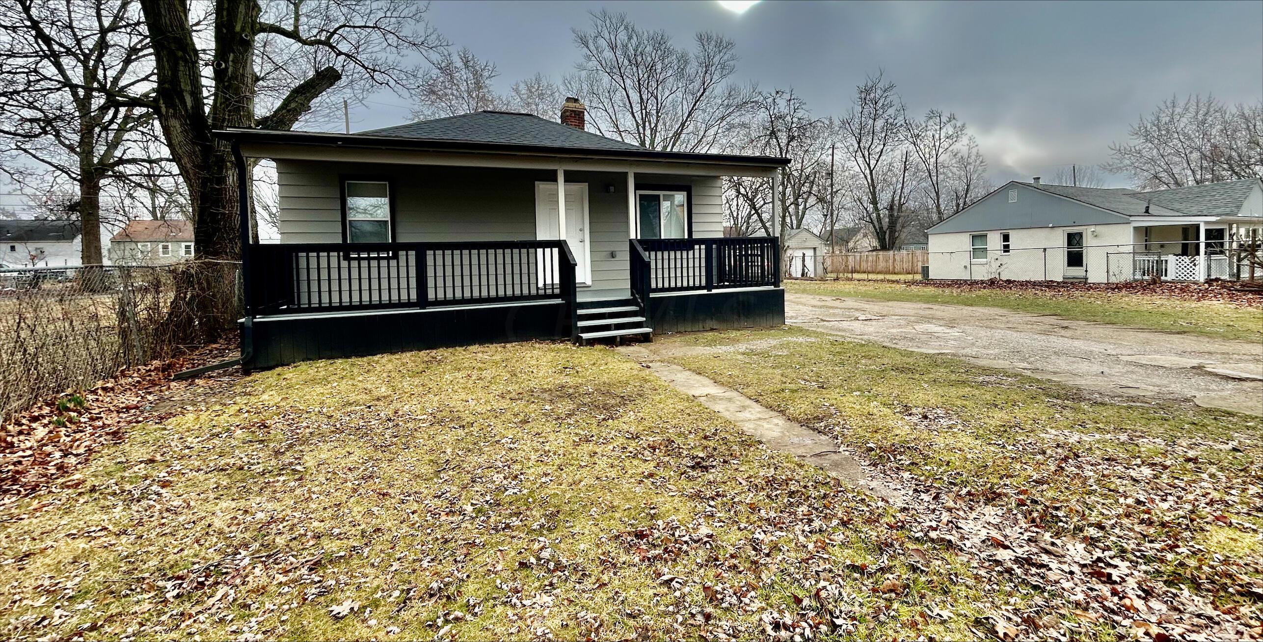 2240 McGuffey Road Columbus, OH 43211 - Photo 2 of 15 processed-1E679364-25DE-4DB1-A0E1-FFD698