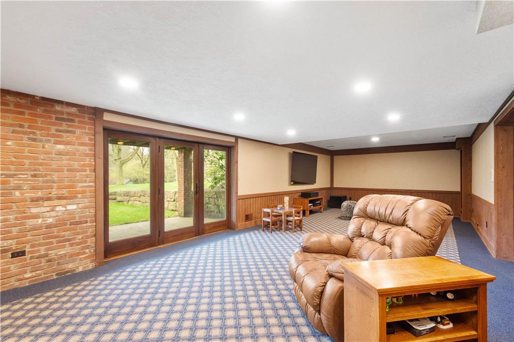 9599 Kummer Road Allison Park, PA 15101 - Photo 41 of 47