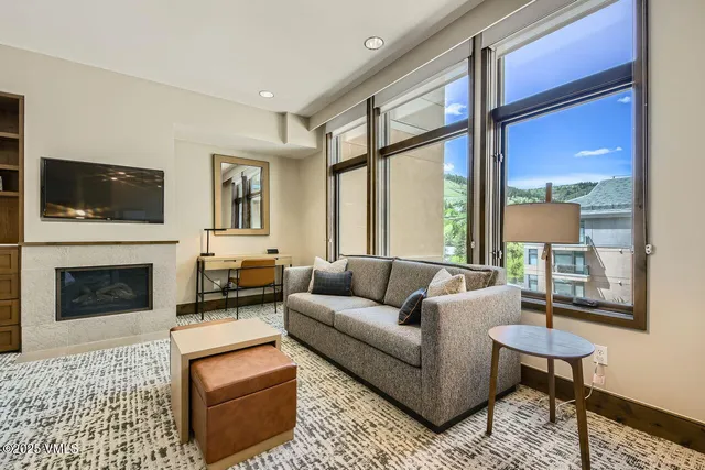 $895,000 | 126 Riverfront Lane, Unit 438, Avon, CO 81620