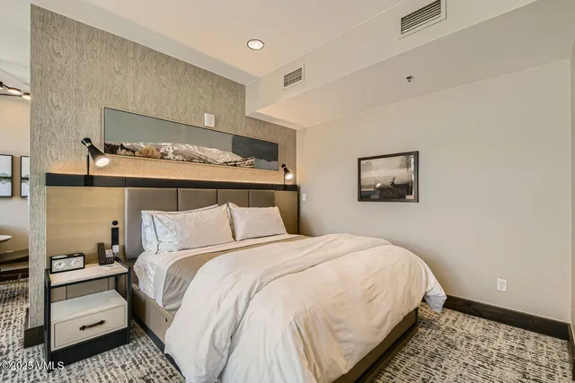 $895,000 | 126 Riverfront Lane, Unit 438, Avon, CO 81620