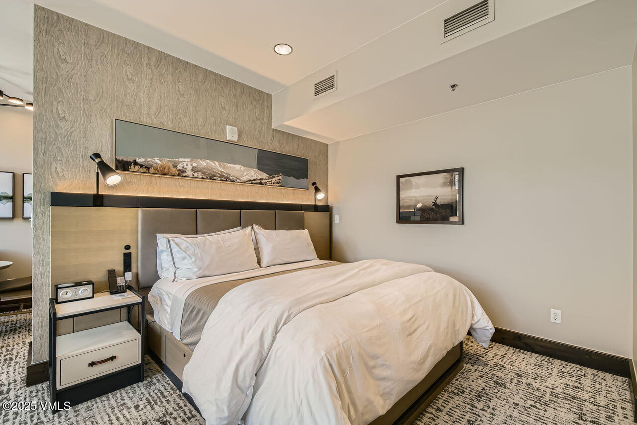 126 Riverfront Lane, Unit 438 Avon, CO 81620 - Photo 6 of 27 126 Riverfront Lane 438 - MLS Sized - 01