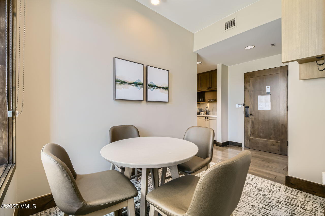 126 Riverfront Lane, Unit 438 Avon, CO 81620 - Photo 7 of 27 126 Riverfront Lane 438 - MLS Sized - 01