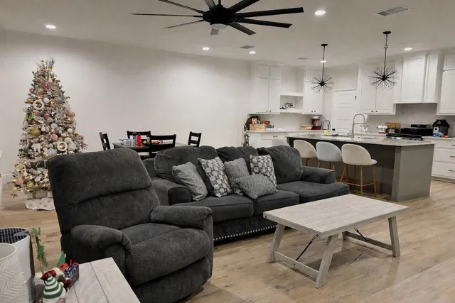 $2,200 | 7001 17th Street, Lubbock, TX 79416