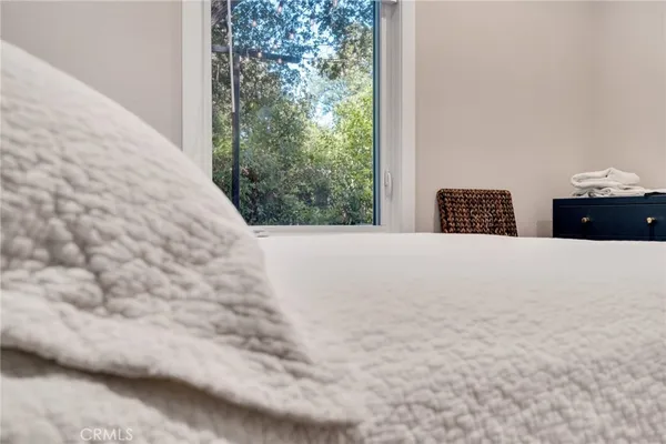 $5,250 | 225 East Arrow Highway, Claremont, CA 91711