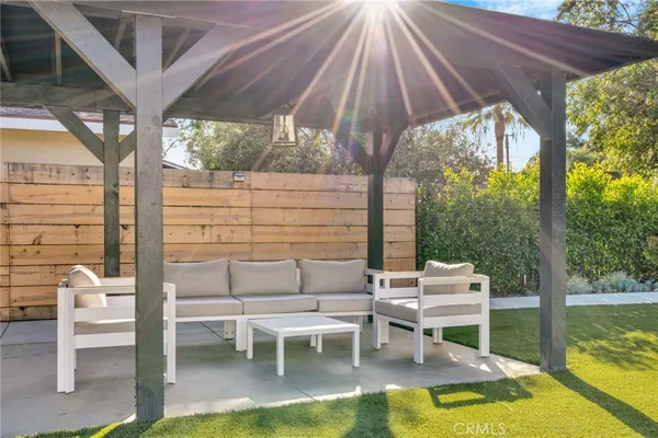 $5,250 | 225 East Arrow Highway, Claremont, CA 91711