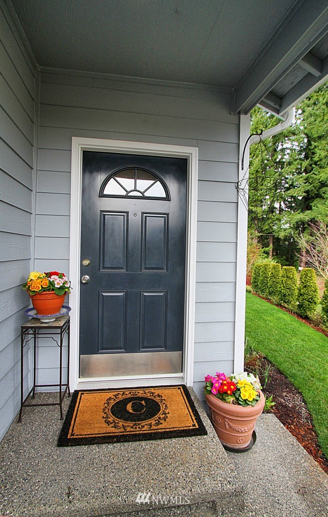 3213 179th Street Southeast Bothell, WA 98012 - Photo 2 of 15 Gallery Image 2