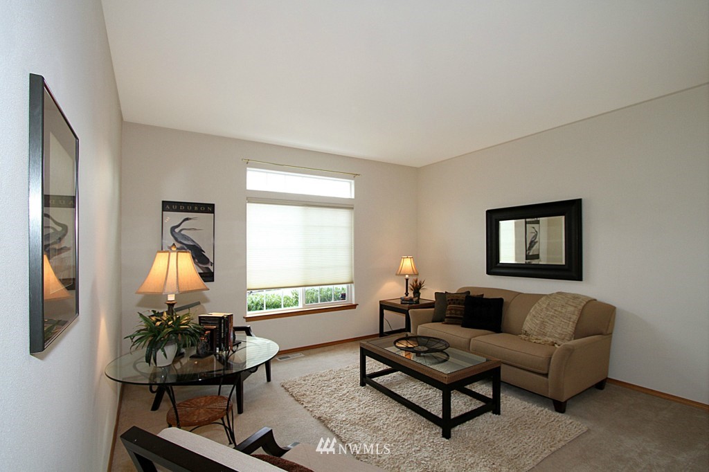 3213 179th Street Southeast Bothell, WA 98012 - Photo 3 of 15 Gallery Image 3