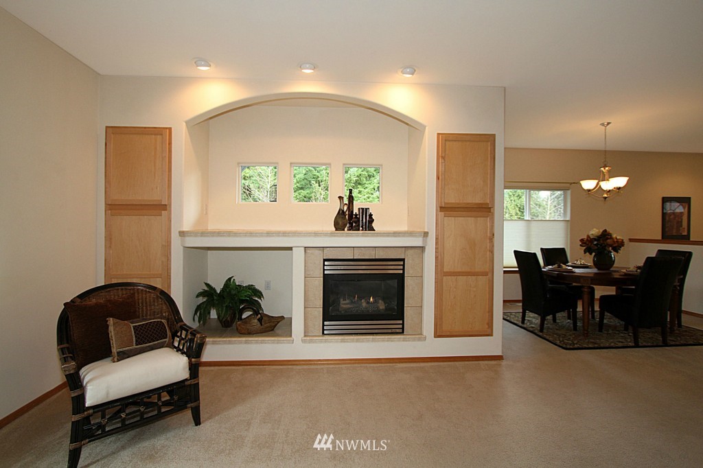 3213 179th Street Southeast Bothell, WA 98012 - Photo 7 of 15 Gallery Image 7