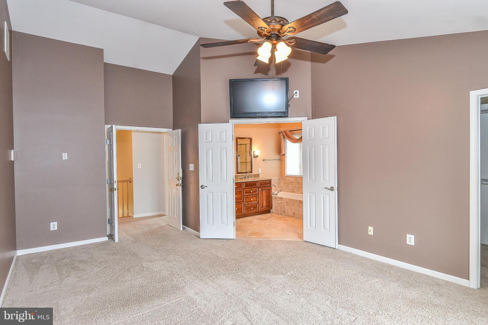 6710 Catskill Road Lorton, VA 22079 - Photo 20 of 30 Bedroom (Master)