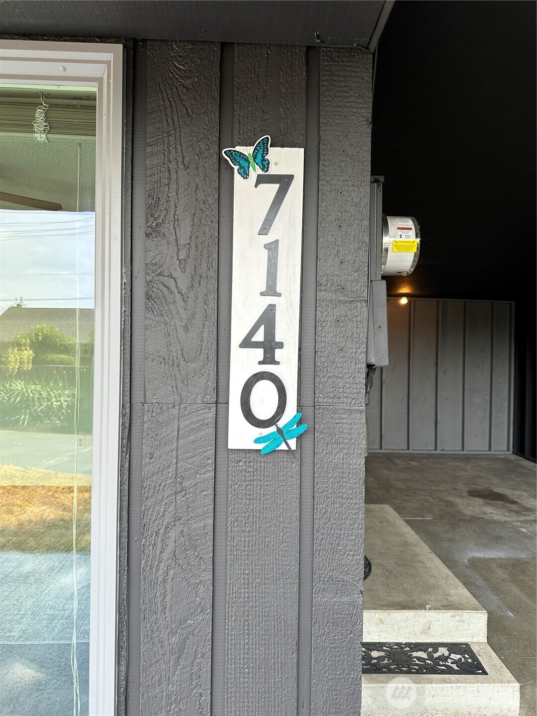 7140 Northeast North Shore Road Belfair, WA 98528 - Photo 8 of 31 a view of an entryway