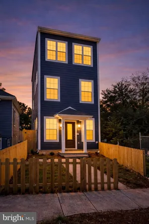 $599,000 | 322 56th Street Northeast, Washington, DC 20019