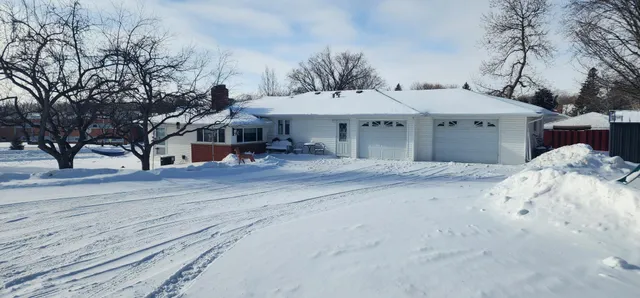 $339,900 | 420 James Street, Detroit Lakes, MN 56501
