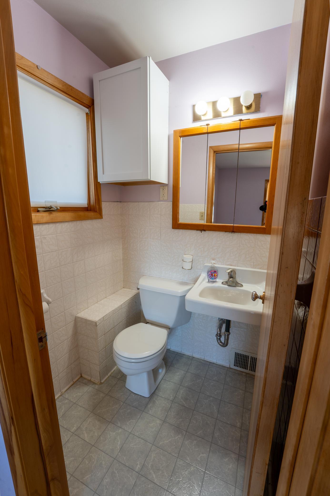 420 James Street Detroit Lakes, MN 56501 - Photo 16 of 29