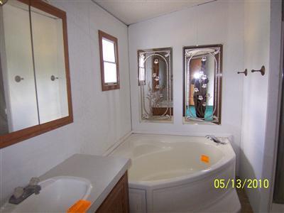 8760 East Colonville Road Clare, MI 48617 - Photo 8 of 10 Additional Photo