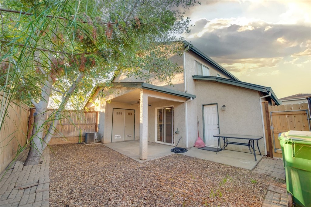 1587 Lexus Lane Chico, CA 95926 - Photo 2 of 25 a backyard of a house with seating space