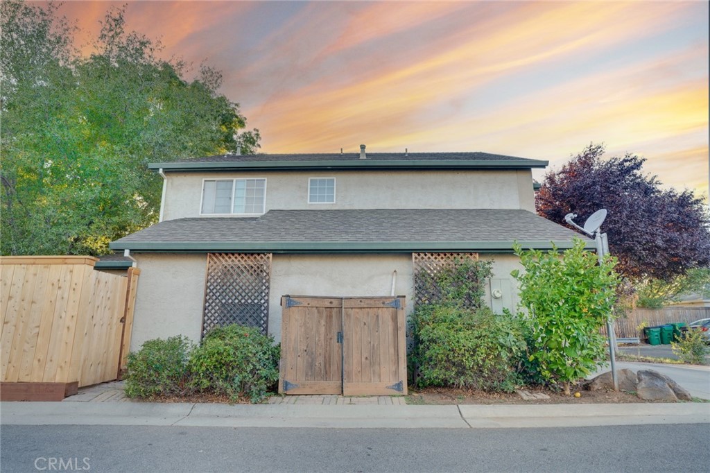 1587 Lexus Lane Chico, CA 95926 - Photo 3 of 25 front view of a house with a garage
