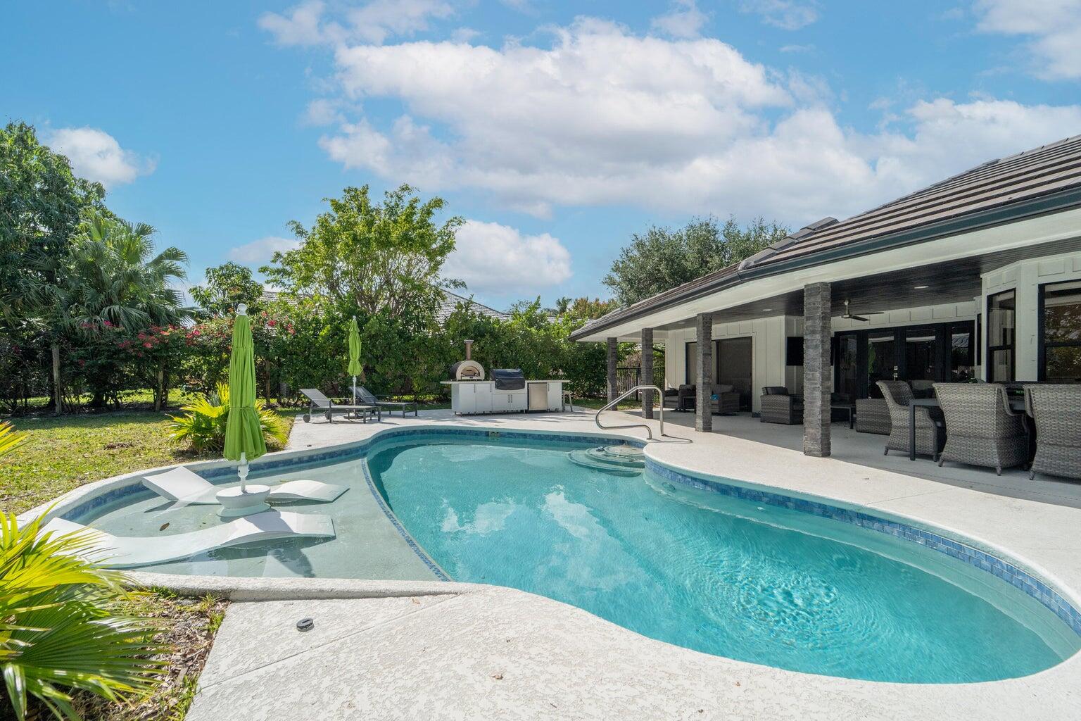 18721 Southeast River Ridge Road Jupiter, FL 33469 - Photo 43 of 74 river ridge outdoor kitchen