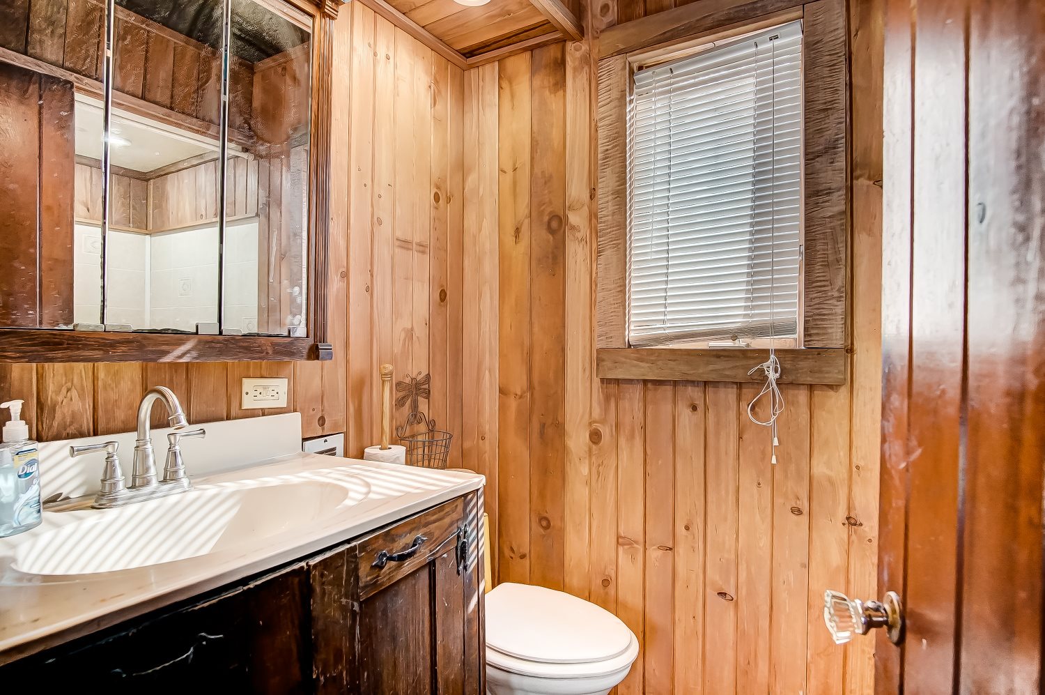 3050 West Shady Side Road Angola, IN 46703 - Photo 11 of 17 Gallery Image 11