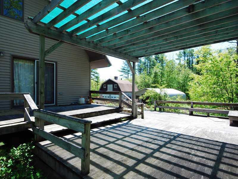 2 Palmer Point Road Freeport, ME 04032 - Photo 3 of 34 Patio/Deck.