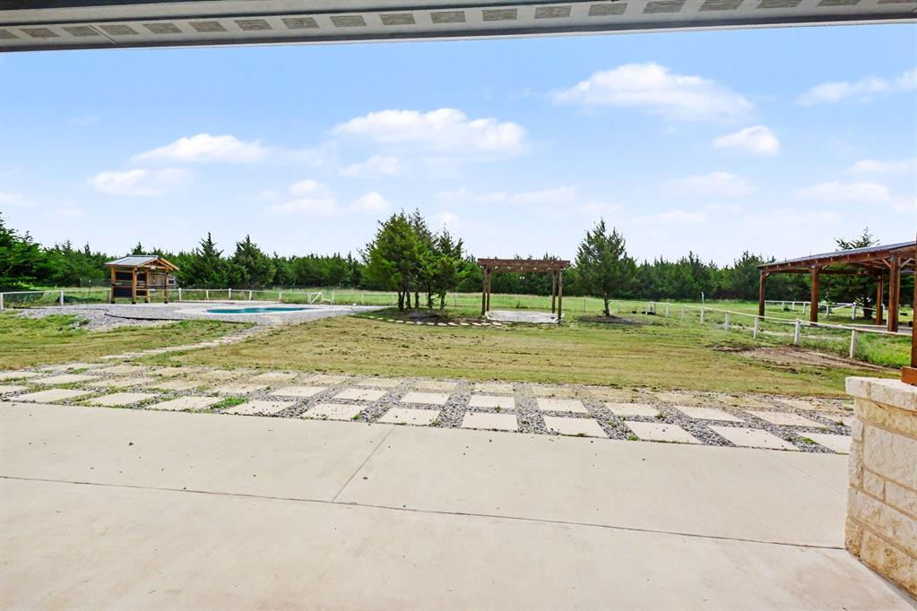 530 P R 491 Leonard, TX 75452 - Photo 31 of 35
