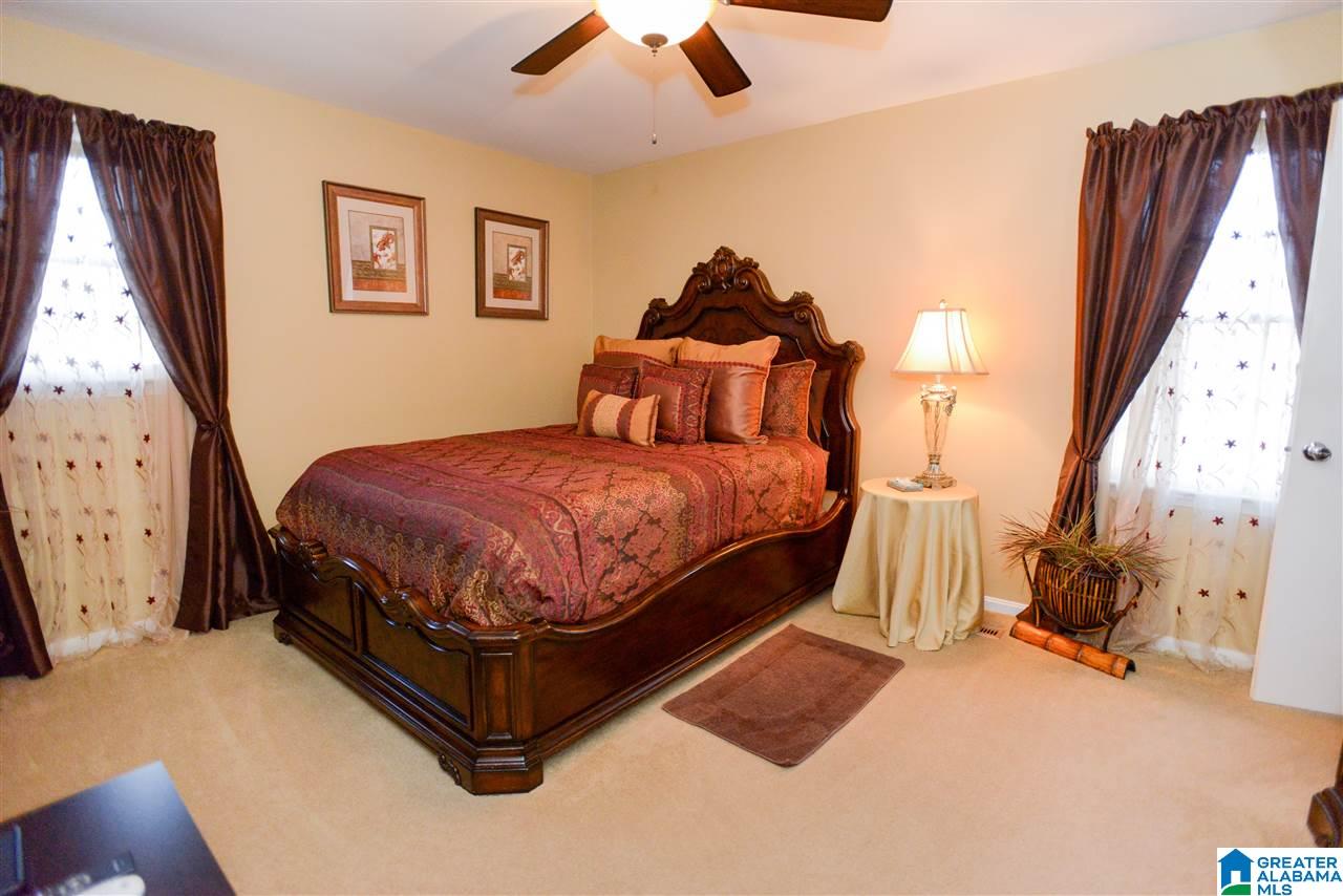 1233 Old Oak Road Birmingham, AL 35235 - Photo 30 of 44