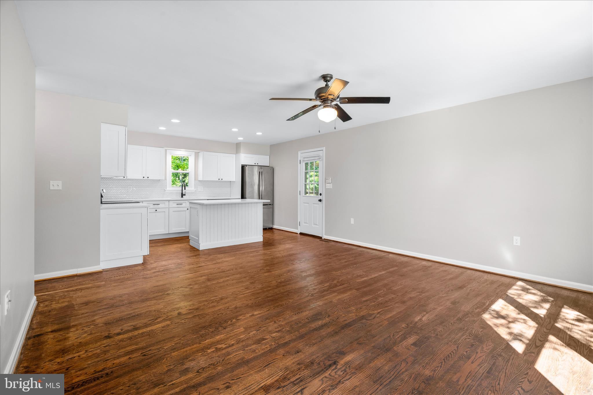 8392 Fordham Court Union Bridge, MD 21791 - Photo 5 of 51 8392 Fordham Ct-008