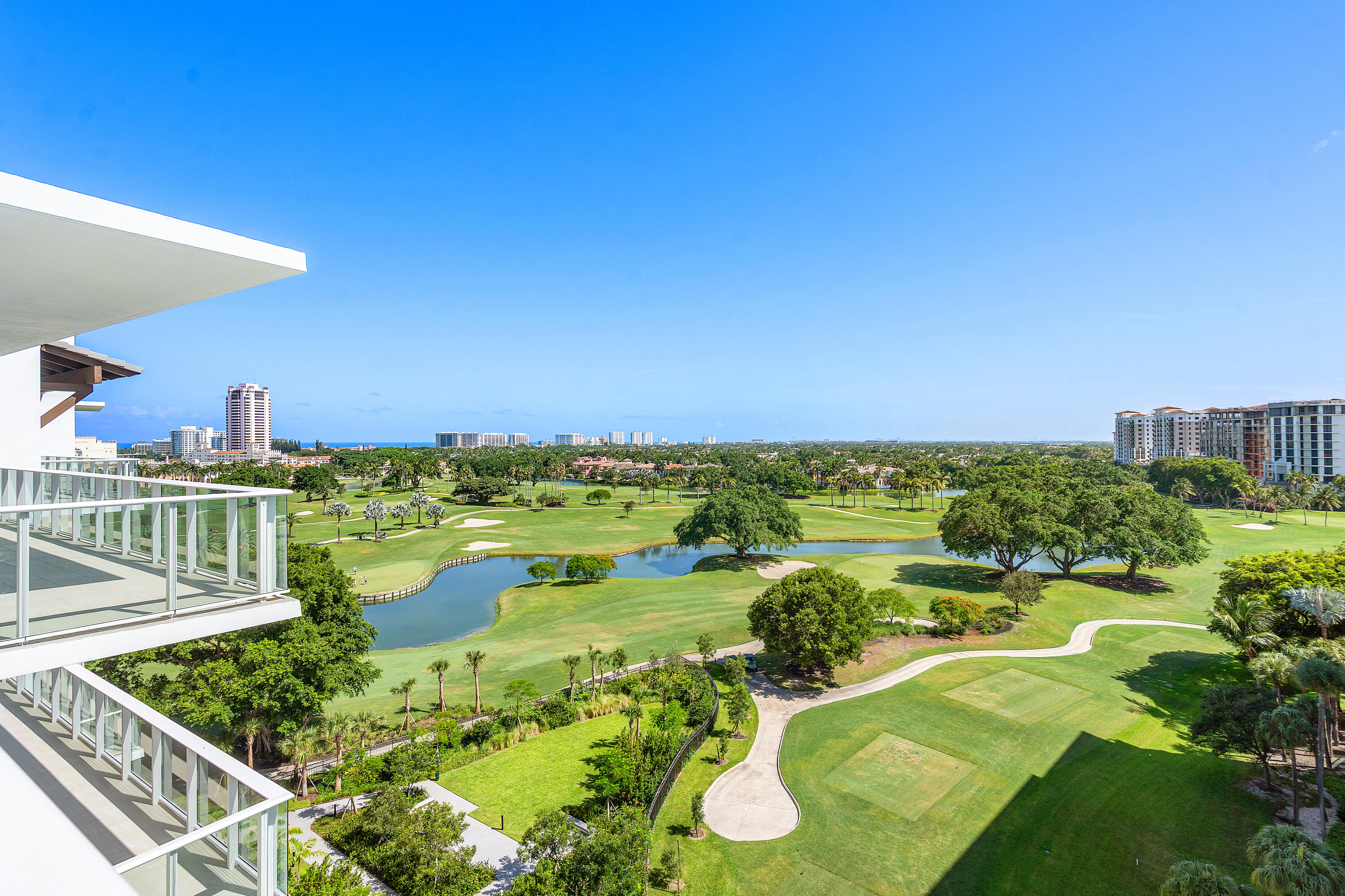 056-220SoutheastMiznerBoulevard-PH920-Bo