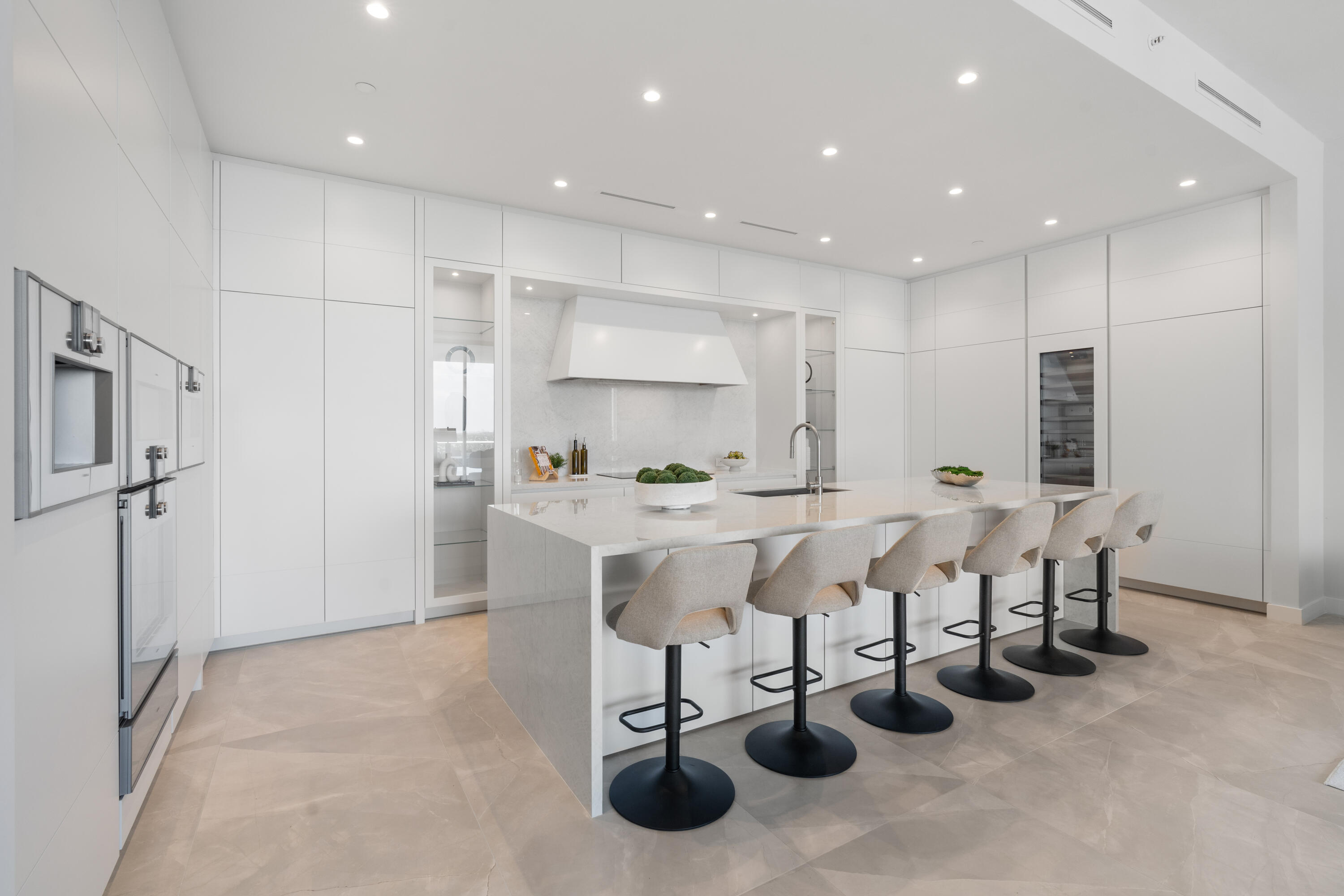 220 Southeast Mizner Boulevard, Unit PH920 Boca Raton, FL 33432 - Photo 6 of 48 08-220 SE Mizner Blvd #P920 Boca Raton,