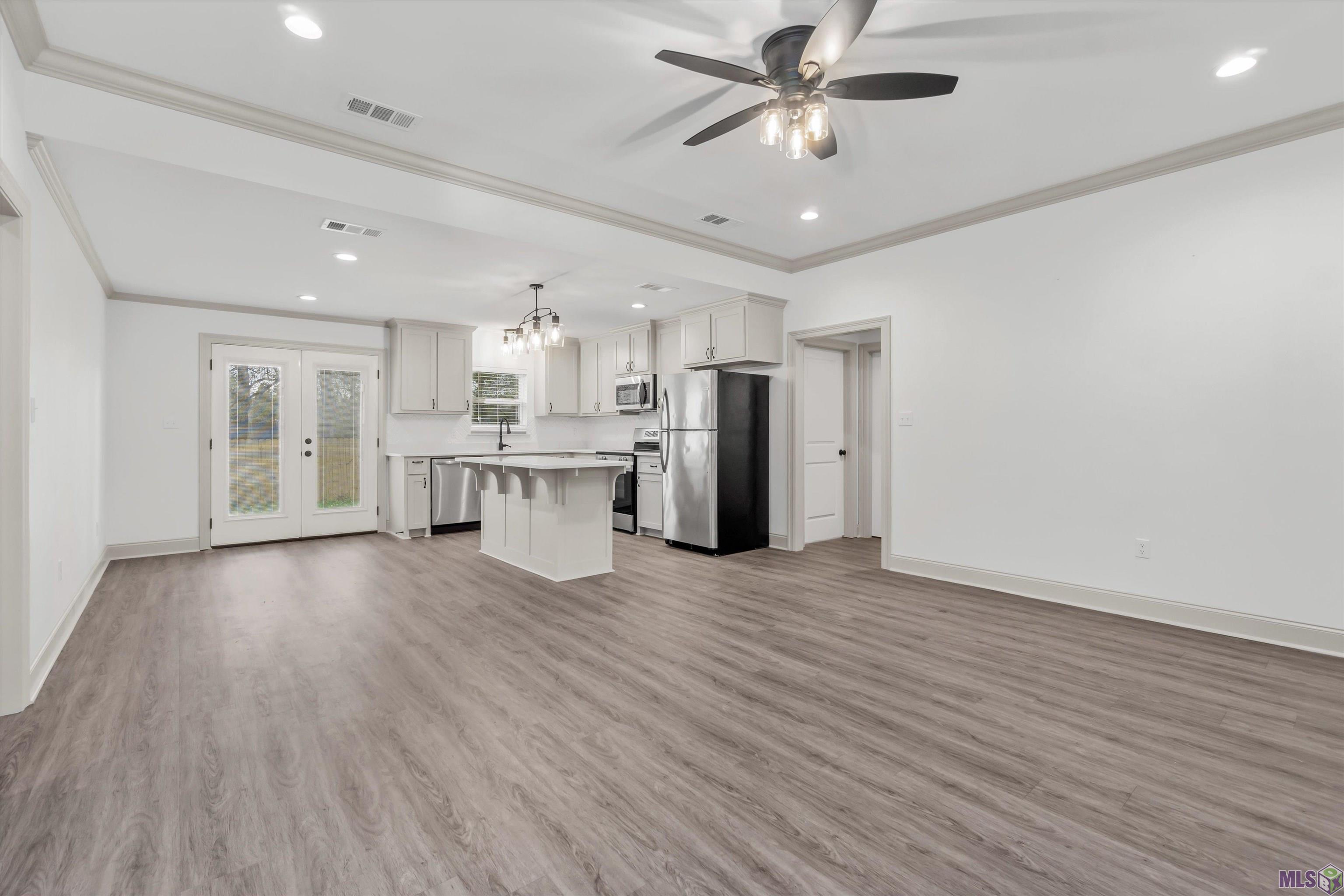 1001 Rodeo Drive Denham Springs, LA 70726 - Photo 4 of 15 Gallery Image 4